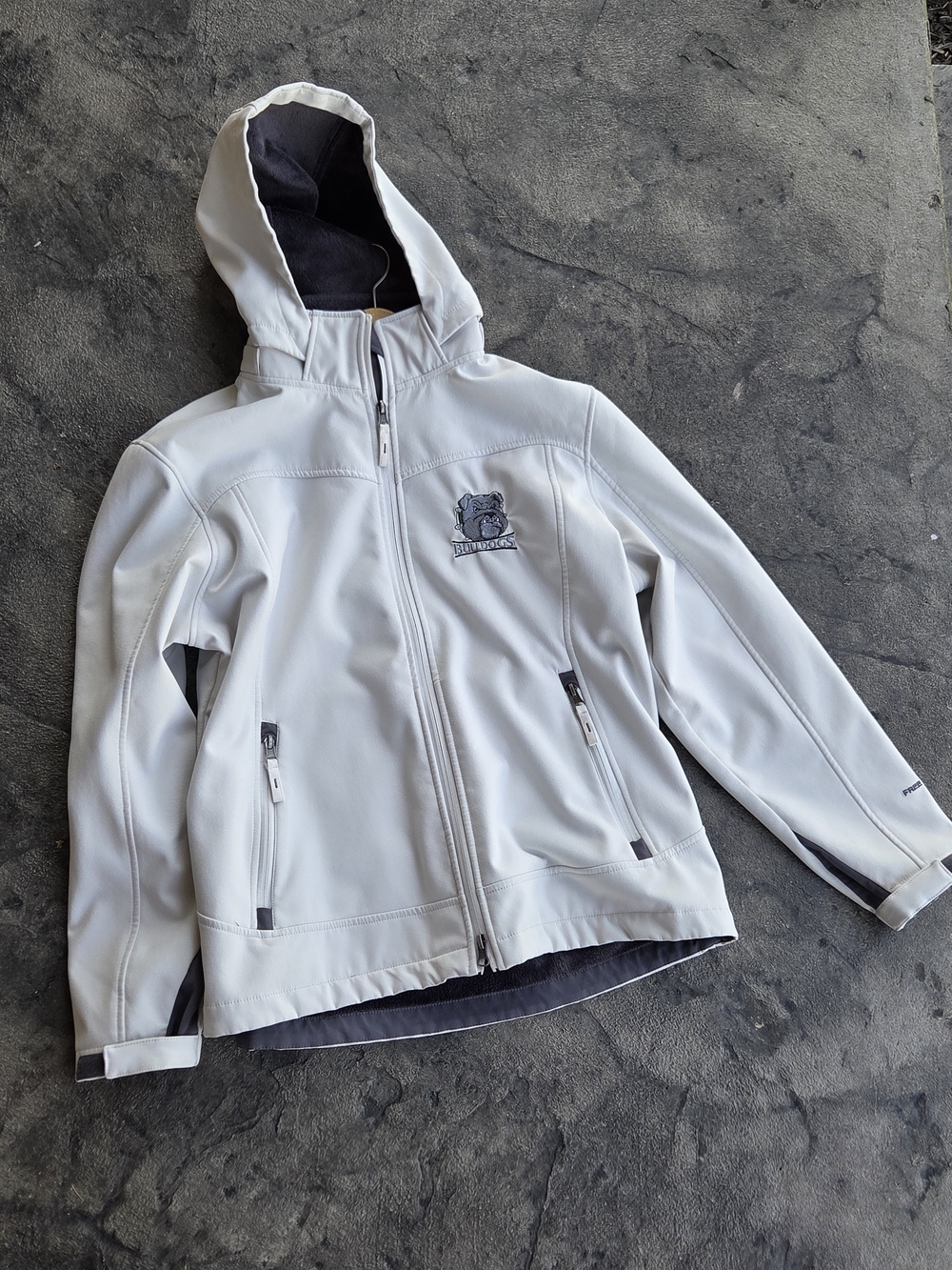 BULLDOGS Free Country White Hooded Softshell Jacket with Gray Lining Size XXL
